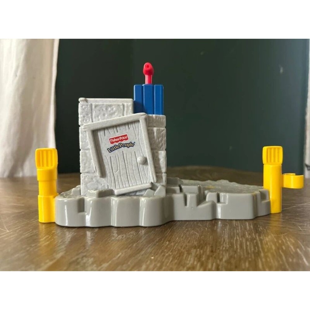 2001 little people crane and quarry